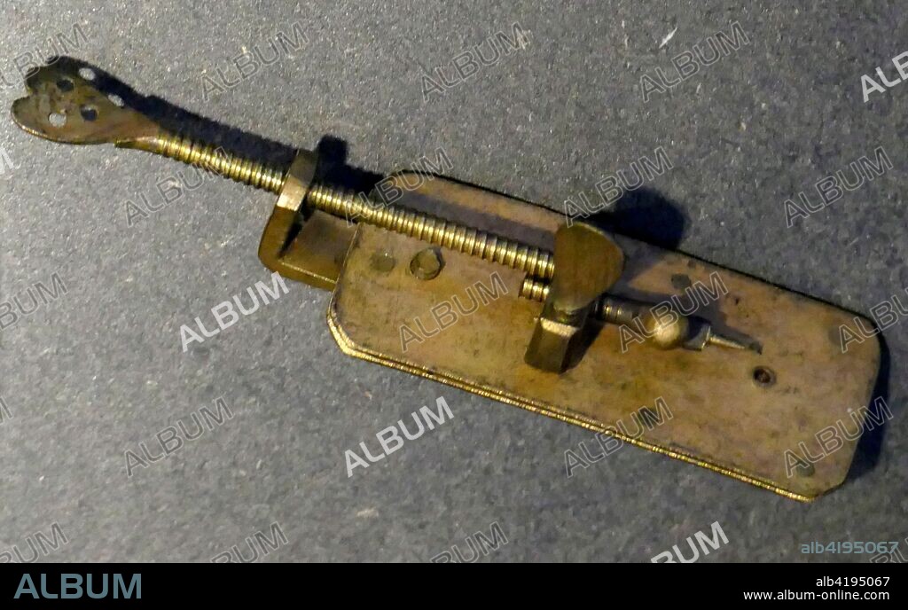 Replication of the first Microscope by Leeuwenhoek. Antonie van Leeuwenhoek who achieved up to 300 times magnification using a simple single lens microscope. He sandwiched a very small glass ball lens between the holes in two metal plates riveted together. and with an adjustable-by-screws needle attached to mount the specimen.