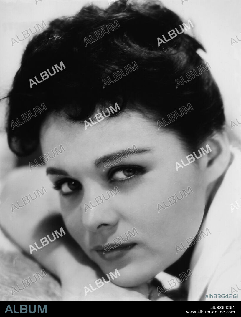 Joan Blackman (1938-), actriz de cine estadounidense.