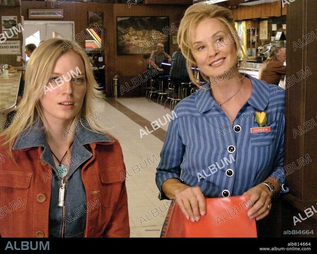 JESSICA LANGE and SARAH POLLEY in DON'T COME KNOCKING, 2005, directed by WIM WENDERS. Copyright EUROARTS MEDIEN AG/FILMFÖRDERUNG HAMBURG/HAN WAY FILMS/MEDIE.