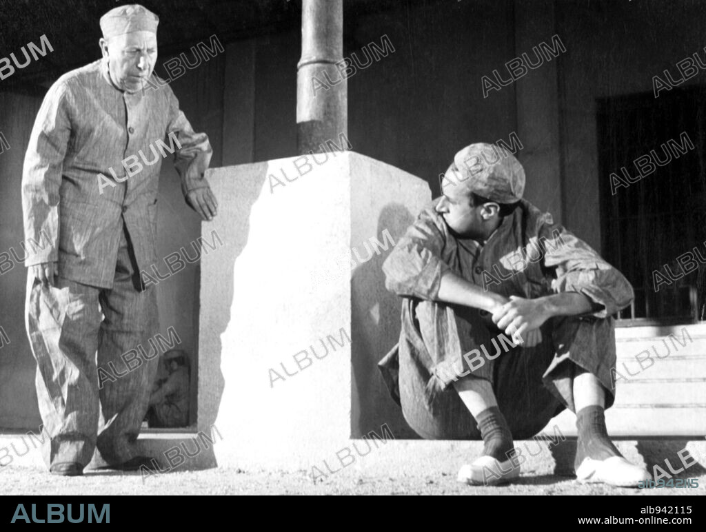 JOSE ISBERT y JUANJO MENENDEZ en FULANO Y MENGANO, 1959. Copyright UNINCI,S.A.