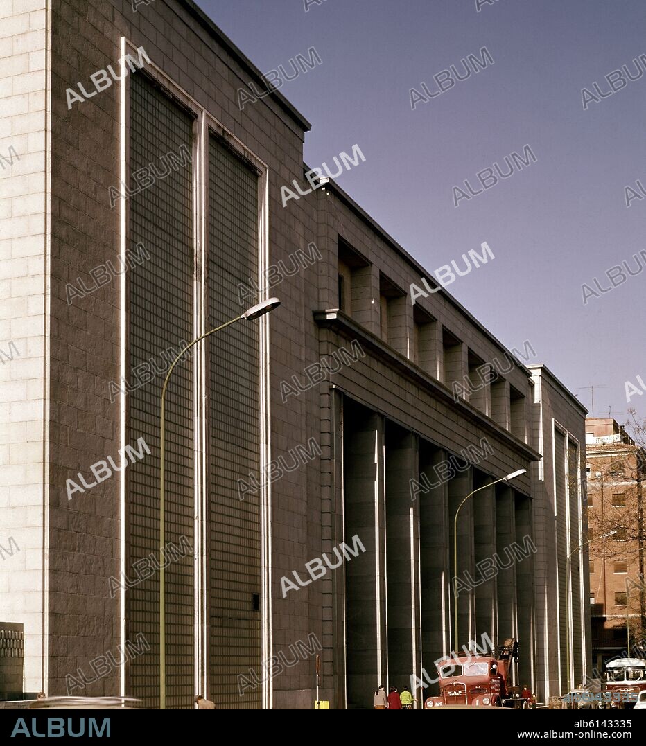 FABRICA DE MONEDA Y TIMBRE - FACHADA DE LA NUEVA SEDE.