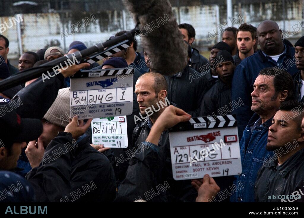 IAN McSHANE and JASON STATHAM in DEATH RACE, 2008, directed by PAUL W. S. ANDERSON. Copyright IMPACT PICTURES.