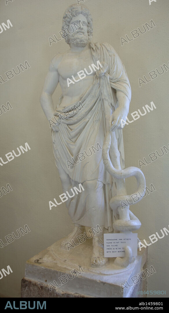 ARTE GRIEGO. GRECIA. Estatua de ASCLEPIO dios de la Medicina. Museo de Epidauro. Región del Peloponeso.