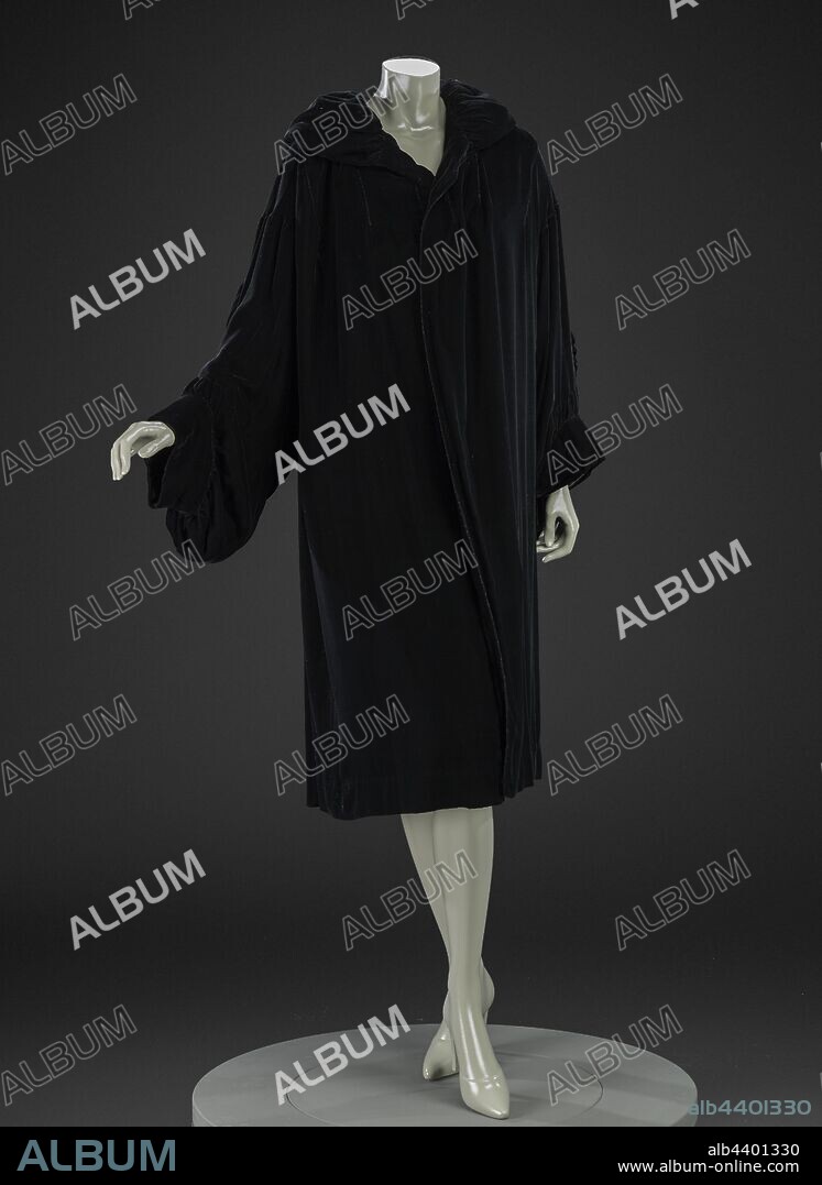 coat, George Philip Meier, Designer (American, 1864-1932), late 1910s, silk velvet, silk satin, metallic-wrapped thread, center back 46-1/2 in., center front 41 in., bust 40 in., waist 47 in., hips 47 in., sleeve length 18-1/2 in., shoulders 24-1/2 in., Label, sewn: Meier, Textile and Fashion Arts.