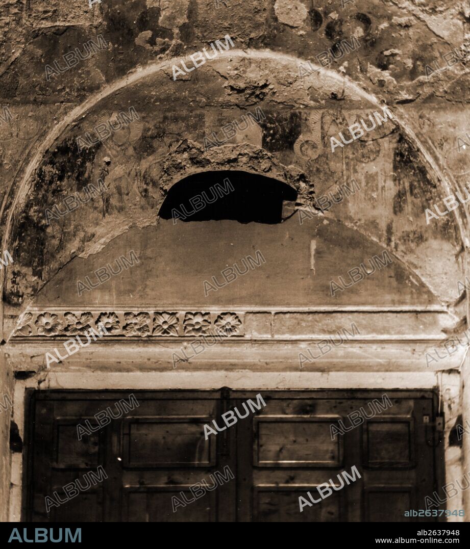 Abruzzo, L'Aquila, Corfinio, Basilica Valvense, Italy, 20th century, photo, photography, Europe.