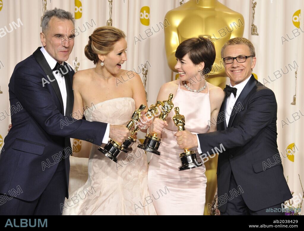 Feb. 24, 2013 - Los Angeles, California, U.S. - Daniel Day-Lewis, Jennifer Lawrence, Anne Hathaway and Christoph Waltz attending the 85th Academy Awards - Press Room held at the Dolby Theater in Hollywood, California on February 24, 2013. 2013............Sean Fine. 24/02/2013