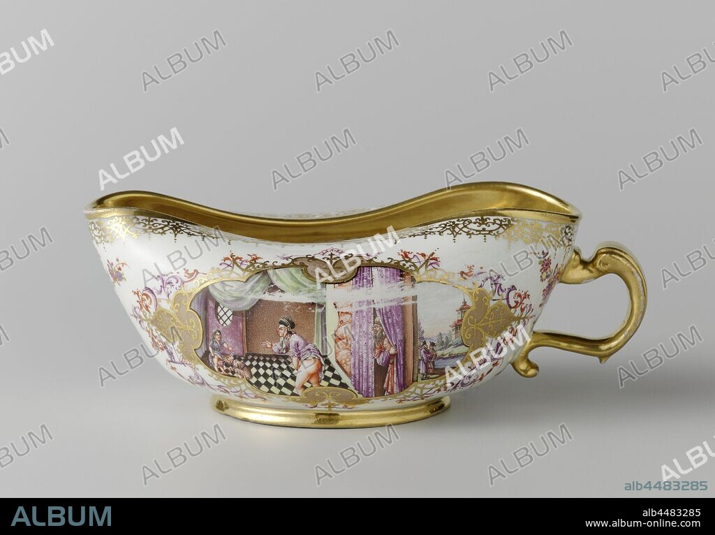 Women's chamber pot bourdalou Women's poet or bourdalou Bourdalou, multi-colored with chinoiseries, Bourdalou of painted porcelain. The oval bourdalou is decorated with Höroldt chinoiseries within a four-pass. The bourdalou has an ear and is marked., Meissener Porzellan Manufaktur, Meissen, c. 1730 - c. 1735, porcelain (material), h 7.9 cm × w 21.3 cm × d 11.9 cm.