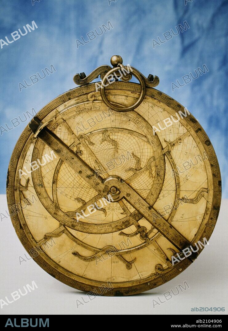 ASTROLABIO (NO DEL CATALOGO DE ASTROLABIOS EXISTENTES EN ESPAÑA).(EXPOSICION EL LEGADO CIENTIFICO DE AL-ANDALUS)(DEPOSITO: INSTITUTO VALENCIA DE DON JUAN).