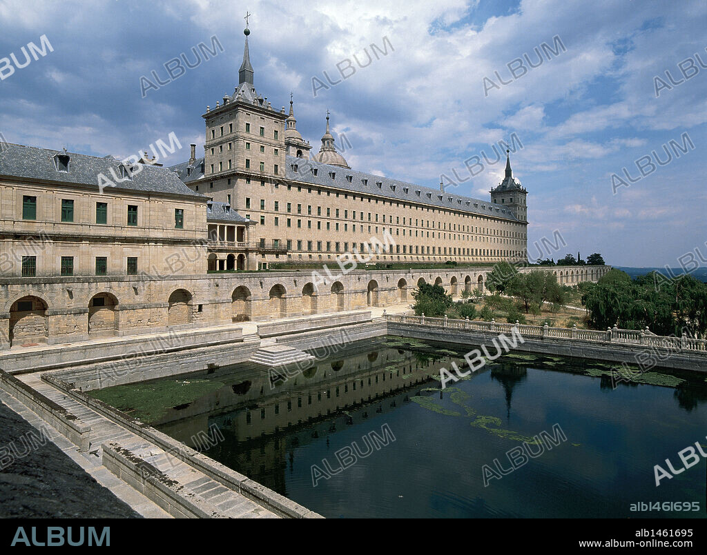 Royal Seat of San Lorenzo de El Escorial. Erected at the behest of Philip II (1557). Juan de Herrera (1530-1597) directed the work to the death of Juan Bautista de Toledo in 1567. San Lorenzo de El Escorial. Madrid. Spain.
