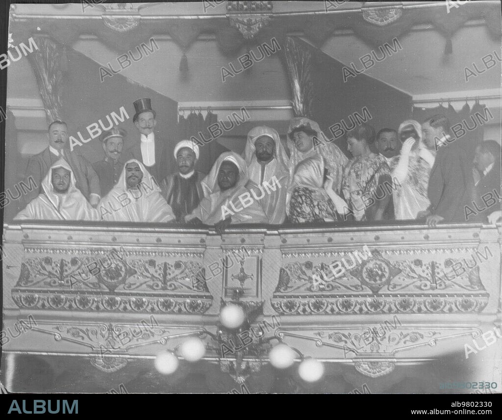 The Moroccan embassy in a box of the Royal Theater, during the Masquerade Ball on February 4, 1910 at night.
