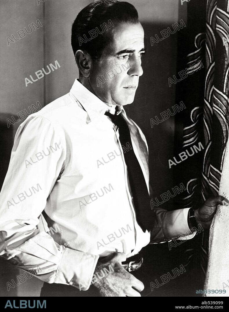 HUMPHREY BOGART in KEY LARGO, 1948, unter der Regie von JOHN HUSTON. Copyright WARNER BROTHERS.