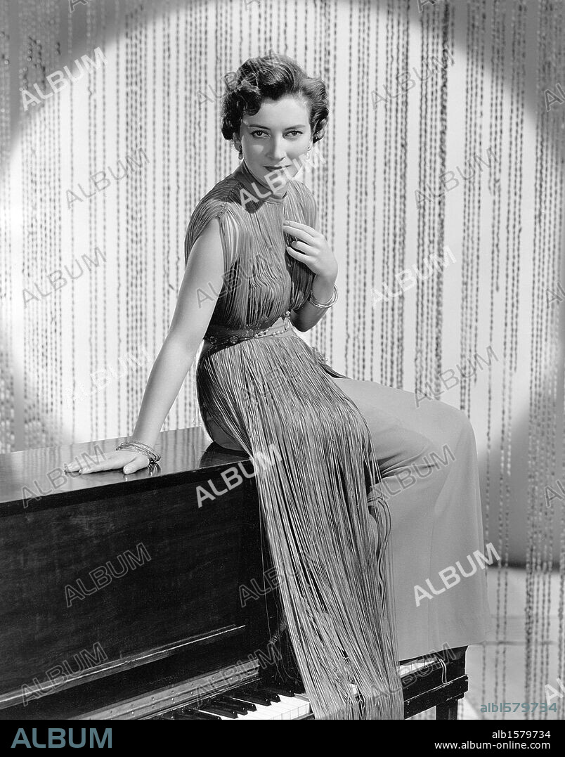 VALENTINA CORTESE in MALAYA, 1949, directed by RICHARD THORPE. Copyright M.G.M.