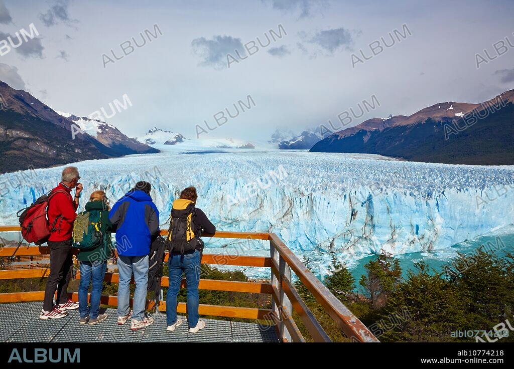 Perito Moreno glacier. Los Glaciares National Park. Argentino Lake. Near EL Calafate. Santa Cruz province. Patagonia. Argentina.