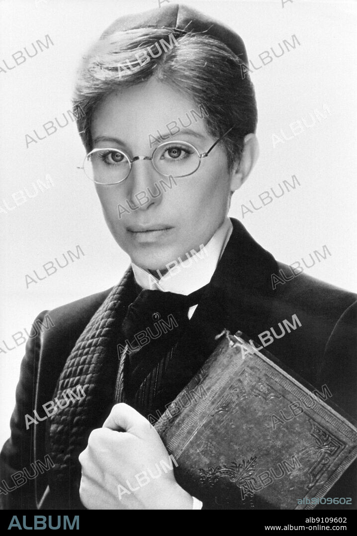 BARBRA STREISAND in YENTL, 1983, directed by BARBRA STREISAND and HARRY D'ABBADIE D'ARRAST. Copyright M.G.M/UNITED ARTIST.