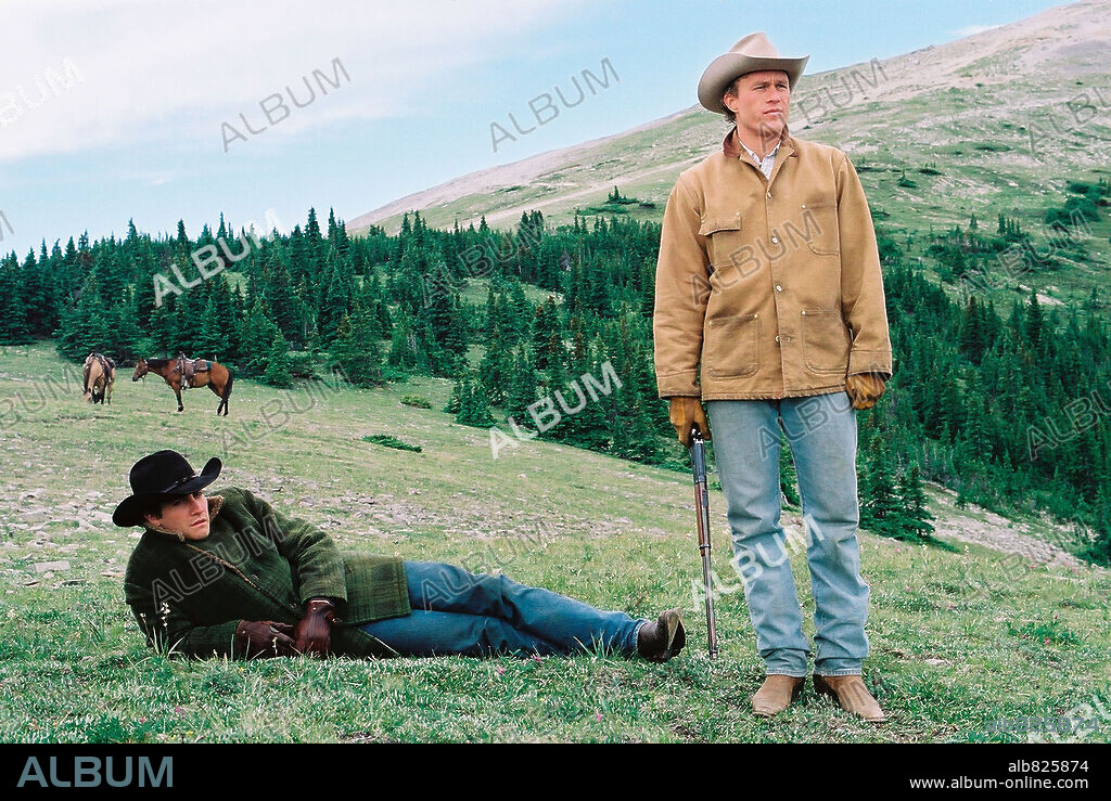HEATH LEDGER und JAKE GYLLENHAAL in BROKEBACK MOUNTAIN, 2005, unter der Regie von ANG LEE. Copyright UNIVERSAL STUDIOS / FRENCH, KIMBERLY.