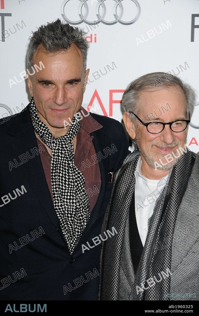 DANIEL DAY-LEWIS and STEVEN SPIELBERG. Nov. 8, 2012 - Los Angeles, California, USA - Nov 08, 2012 - Los Angeles, California, USA - Actor DANIEL DAY LEWIS, Director STEPHEN SPIELBERG at the AFI Fest Gala 'Lincoln' Los Angeles Premiere held at Grauman's Chinese Theater. 08/11/2012