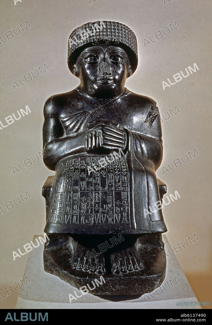 PATESI GUDEA DE LAGASH (2144-2124 AC) - DIORITA - 45 cm.