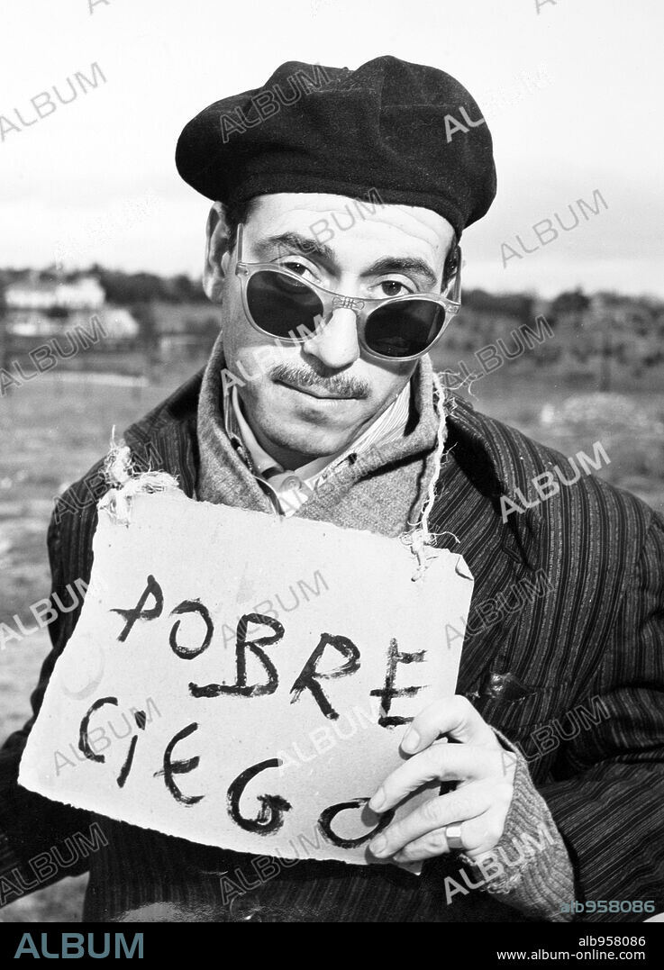 JOSE LUIS LOPEZ VAZQUEZ en LOS PEDIGÜEÑOS, 1961, dirigida por TONY LEBLANC.