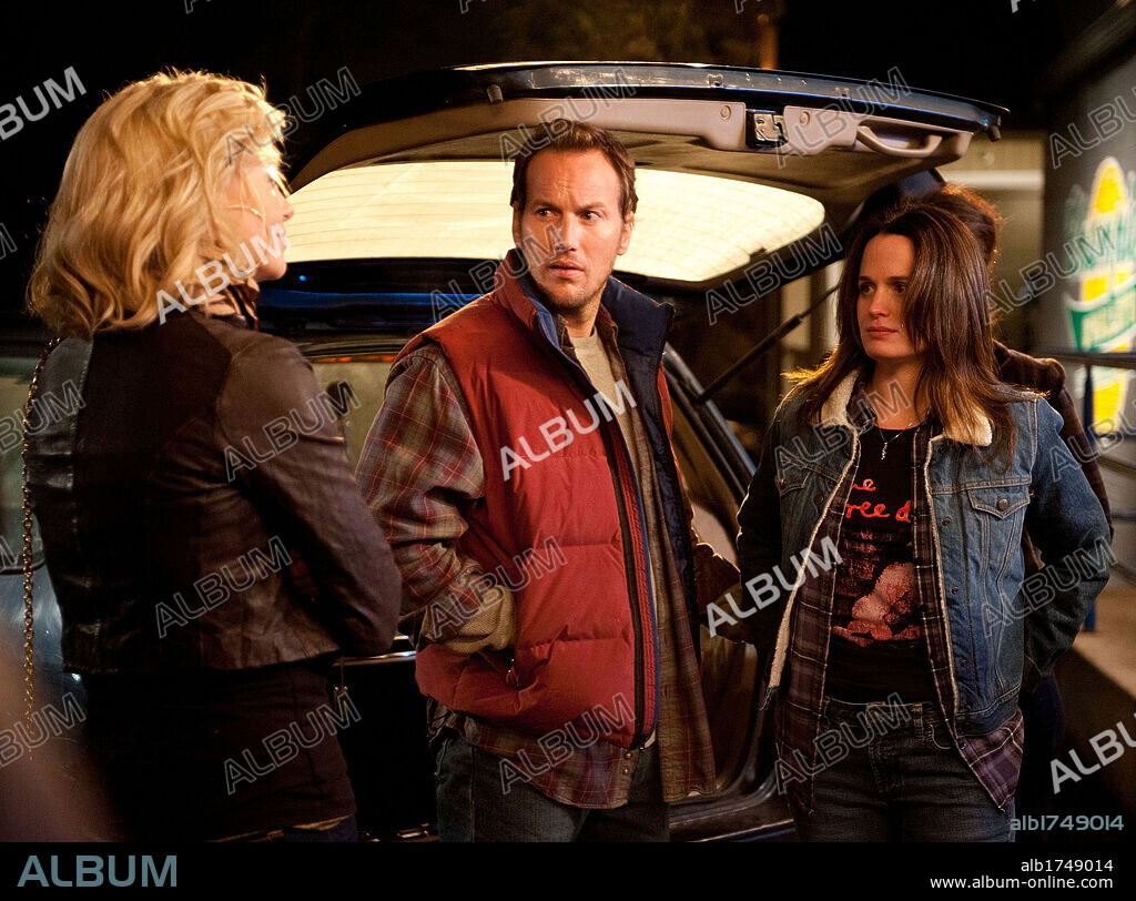 CHARLIZE THERON, ELIZABETH REASER and PATRICK WILSON in YOUNG ADULT, 2011, directed by JASON REITMAN. Copyright MANDATE PICTURES.