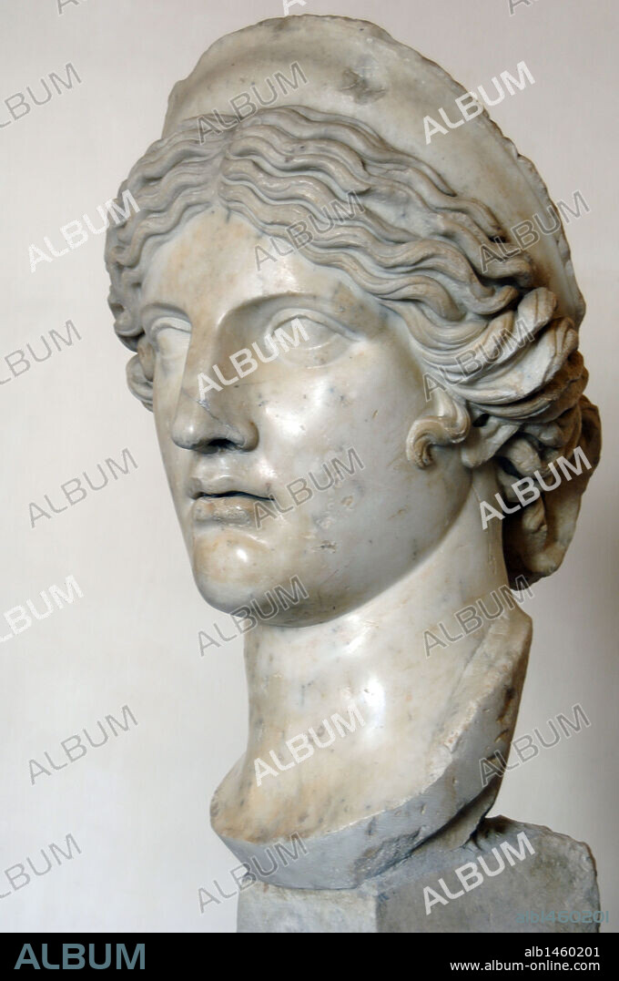 Hera / Juno. Goddess of women and marriage. Bust. Mable. 2nd century BC. Ludovisi collection. Altemps Palace. National Roman Museum. Rome, Italy.