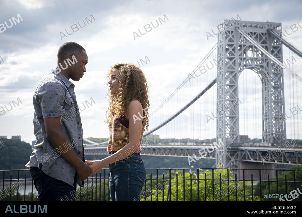 COREY HAWKINS und LESLIE GRACE in IN THE HEIGHTS, 2021, unter der Regie von JON M. CHU. Copyright WARNER BROS PICTURES.