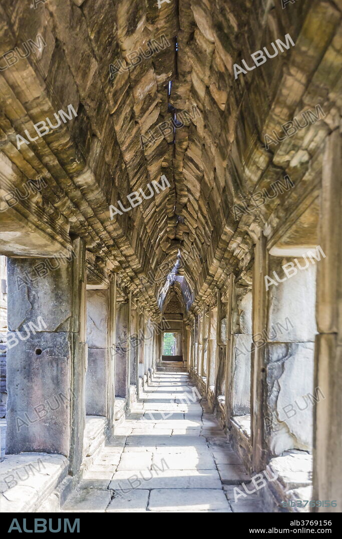 Baphuon Temple in Angkor Thom, Angkor, UNESCO World Heritage Site, Siem Reap Province, Cambodia, Indochina, Southeast Asia, Asia.