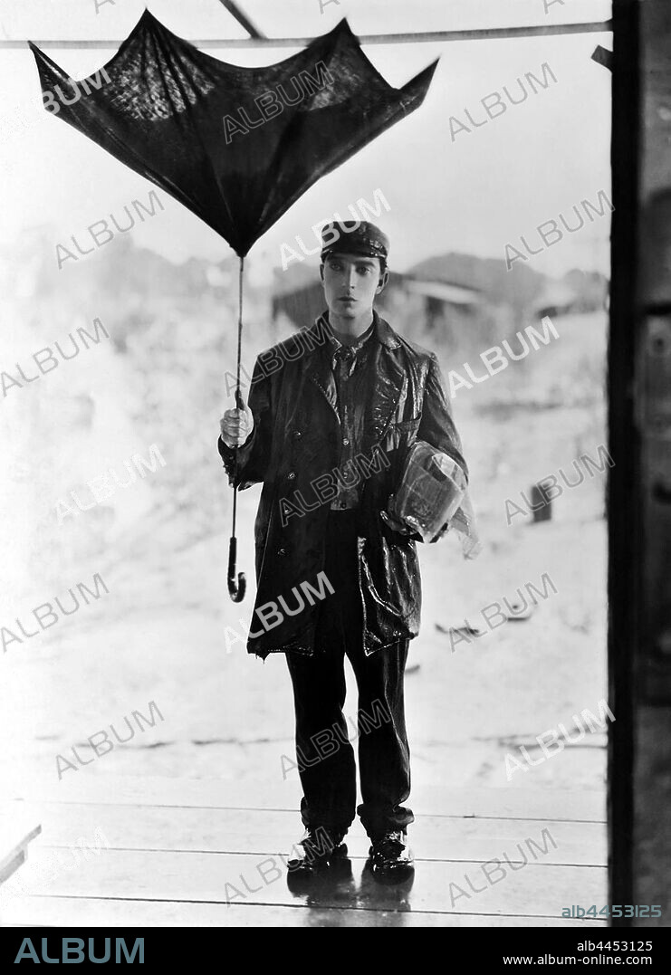 BUSTER KEATON in BUSTER KEATON - DAMPFER-WILLIS SOHN, 1928 (STEAMBOAT BILL JR.), unter der Regie von CHARLES REISNER. Copyright UNITED ARTISTS.
