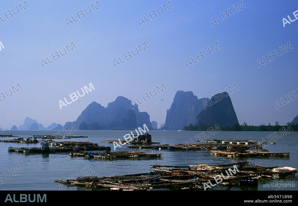 Ko Panyi is a massive karst outcrop in the lee of which a prosperous Thai Muslim fishing village shelters from the South-West Monsoon. The unusual location of the stilted Muslim fishing village, together with the unexpected mosque and minaret, has provided the inhabitants of Ko Panyi with an unexpected and welcome additional source of income in the years since the advent of tourism. Although the island has become commercialised, the people are remarkably open and friendly. Despite the rise of tourism, fishing remains an economic mainstay for the locals. There are also a few halal restaurants and small cafes on the island. First inaugurated in 1981, Ao Phang Nga National Park covers an area of about 400 sq km and is comprised mainly of karst rocks and islands, towering cliffs and the clear waters of the Sea of Phuket. Although home to a wide variety of marine and coastal creatures, including the two-meter long water monitor, most people visit the park to marvel at and sail through and around the many looming karst towers.