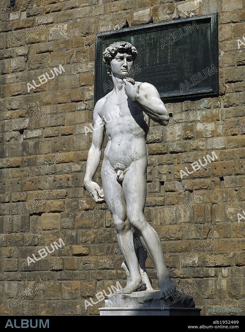 ITALIA. FLORENCIA. Copia de la famosa escultura del "DAVID" de Miguel Angel, existente en la piazza della Signoria, corazón artístico de la ciudad. La Toscana.
