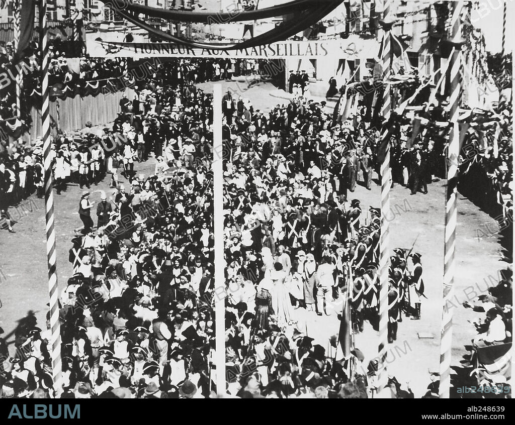 LA MARSELLESA, 1938 (LA MARSEILLAISE), dirigida por JEAN RENOIR. Copyright SOCIETE DE PROD D'EXPLOITATION DU FILM.