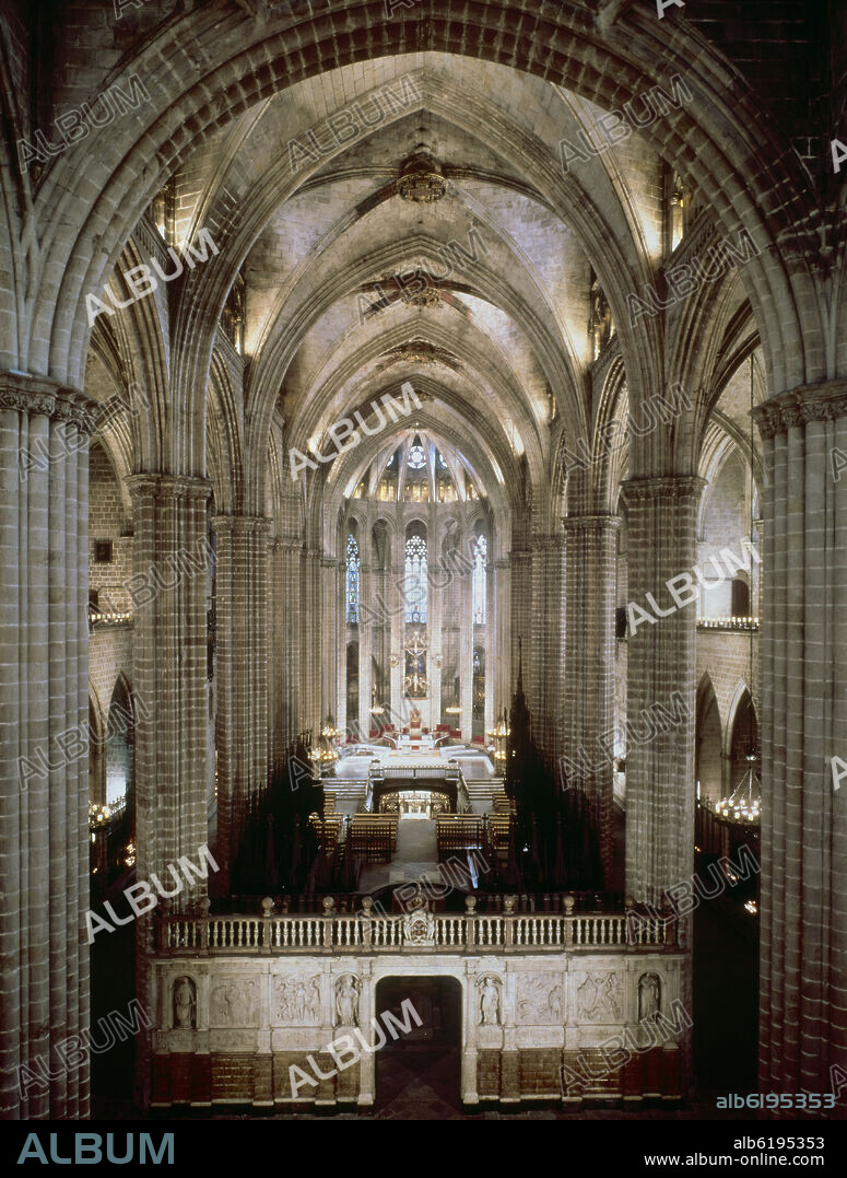 PERE SANGLADA (?-1408). INTERIOR DESDE LOS PIES DE LA CATEDRAL DE BARCELONA - SIGLO XIV.