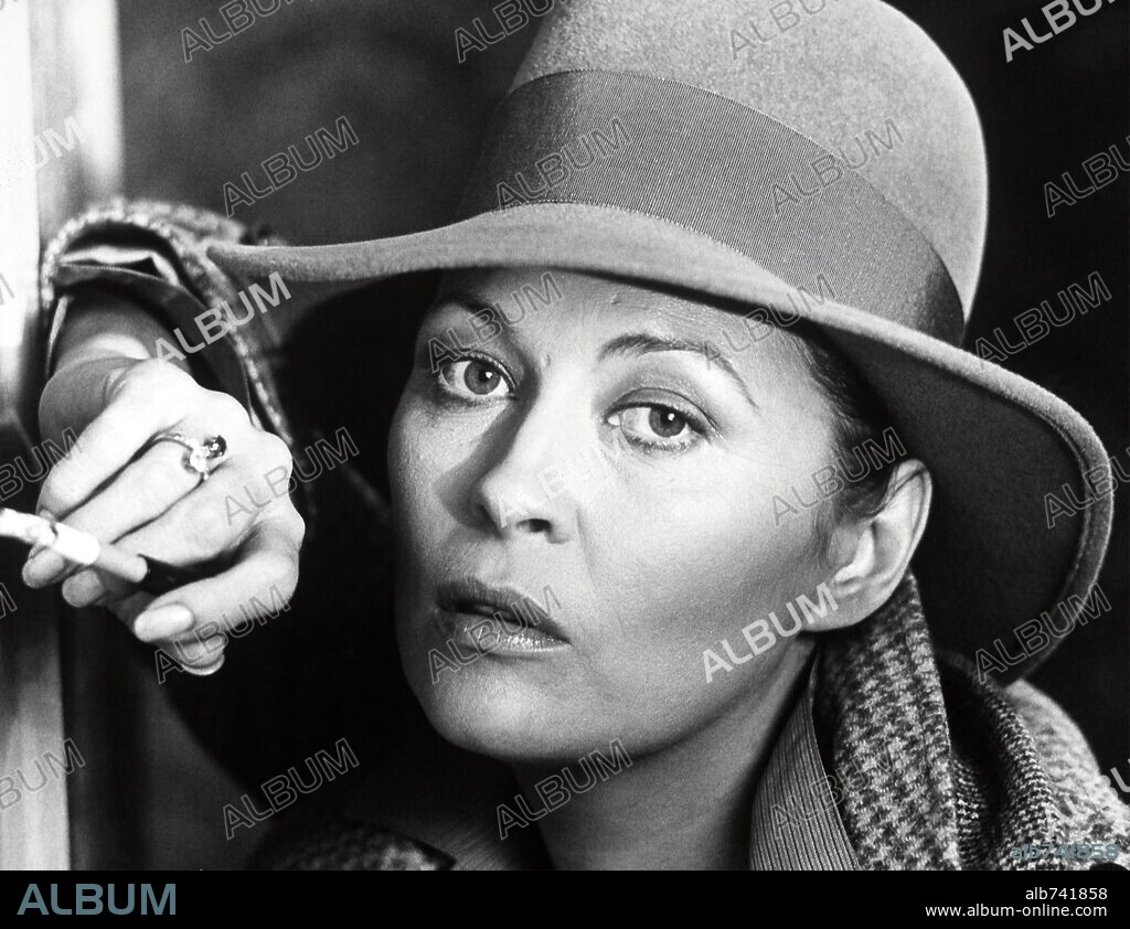 FAYE DUNAWAY en OJOS, 1978 (EYES OF LAURA MARS). Copyright COLUMBIA PICTURES.