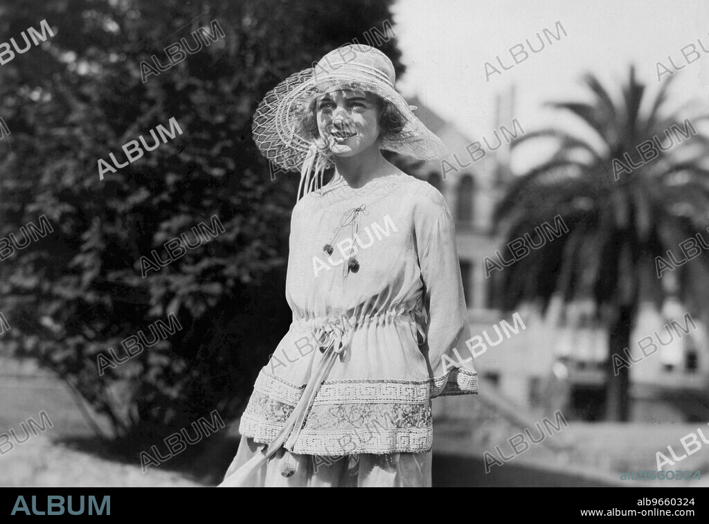 Mae Busch, Publicity Portrait for the Silent Film, "The Grim Game", Paramount Pictures, 1919.