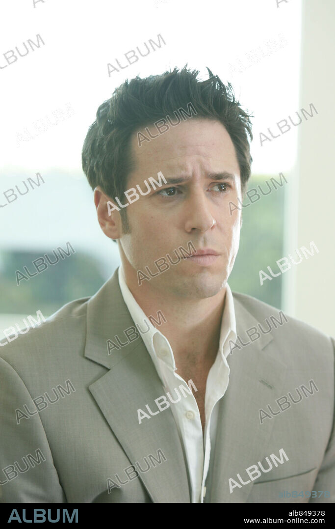 ROB MORROW in NUMB3RS, 2005 (NUMB3RS-TV). Copyright CBS TELEVISION / INOSHITA, BILL.