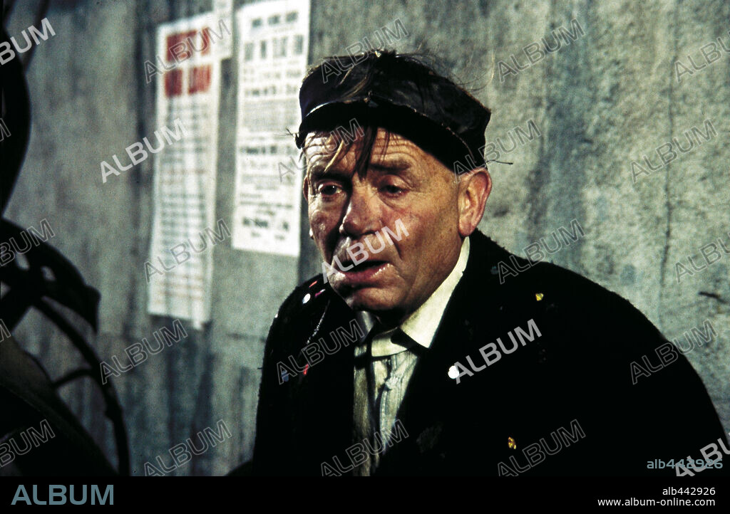 JOHN MILLS in RYAN'S DAUGHTER, 1970, directed by DAVID LEAN. Copyright M.G.M.