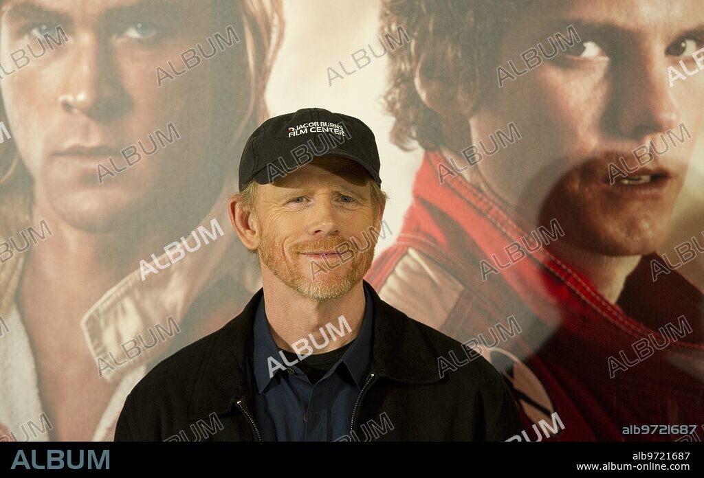 El director Britanico ron Howard y el actor español Daniel Brühl Han presentado en Photocall su nueva Pelicula "Rush" en el hotel Villa Magna de Madrid. España. 19/08/2013. Foto: de san Bernardo. Archdc de san Bernardo.