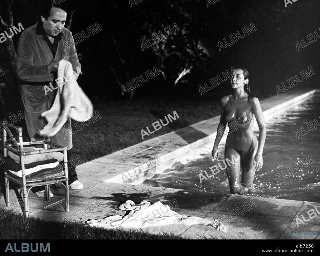 FERNANDO ESTESO en CUATRO MUJERES Y UN LIO, 1985, dirigida por MARIANO OZORES. Copyright IZARO FILMS.