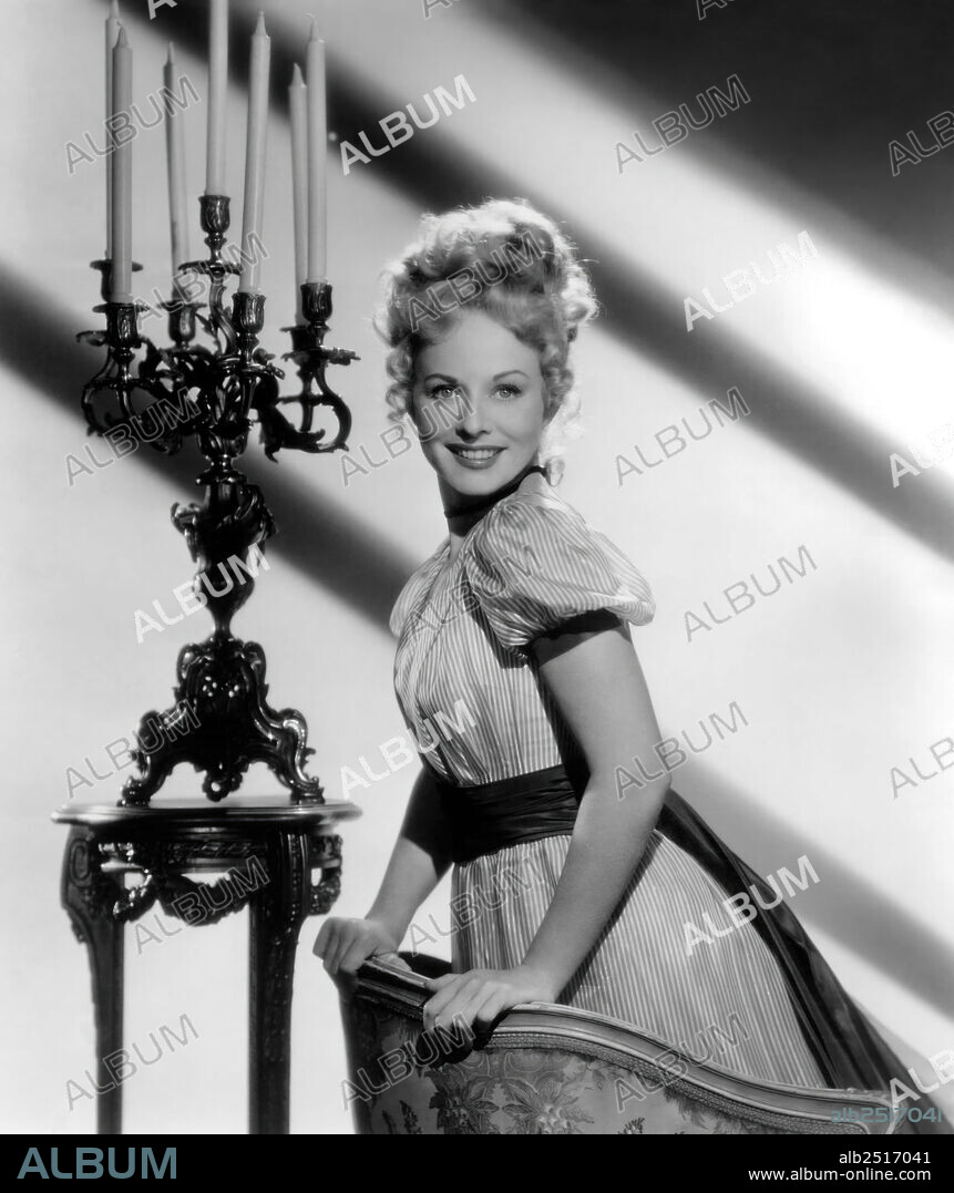 PAULETTE GODDARD en MEMORIAS DE UNA DONCELLA, 1946 (THE DIARY OF A CHAMBERMAID), dirigida por JEAN RENOIR. Copyright UNITED ARTISTS.