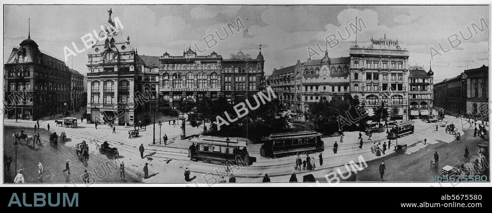 Berlin-Mitte, Hausvogteiplatz. Hausvogteiplatz, westliche Randbebauung, mit Blick in die Mohrenstraße, Taubenstraße und Jägerstraße. Foto, 1905 (Max Missmann).