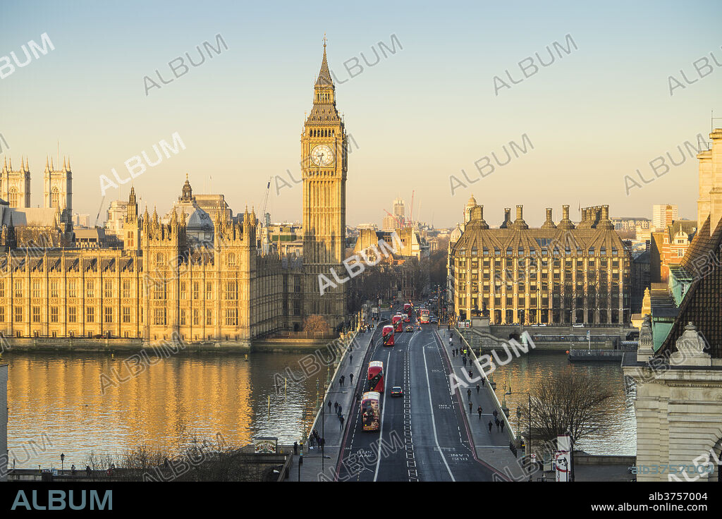 High angle view of Big Ben, the Palace of Westminster, UNESCO World Heritage Site, and Westminster Bridge, London, England, United Kingdom, Europe.