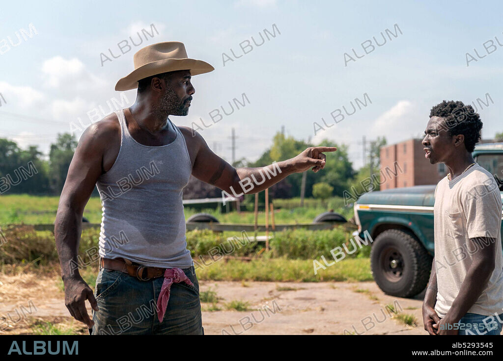 CALEB MCLAUGHLIN and IDRIS ELBA in CONCRETE COWBOY, 2020, directed by RICKY STAUB. Copyright Green Door Pictures / Lee Daniels Entertainment.