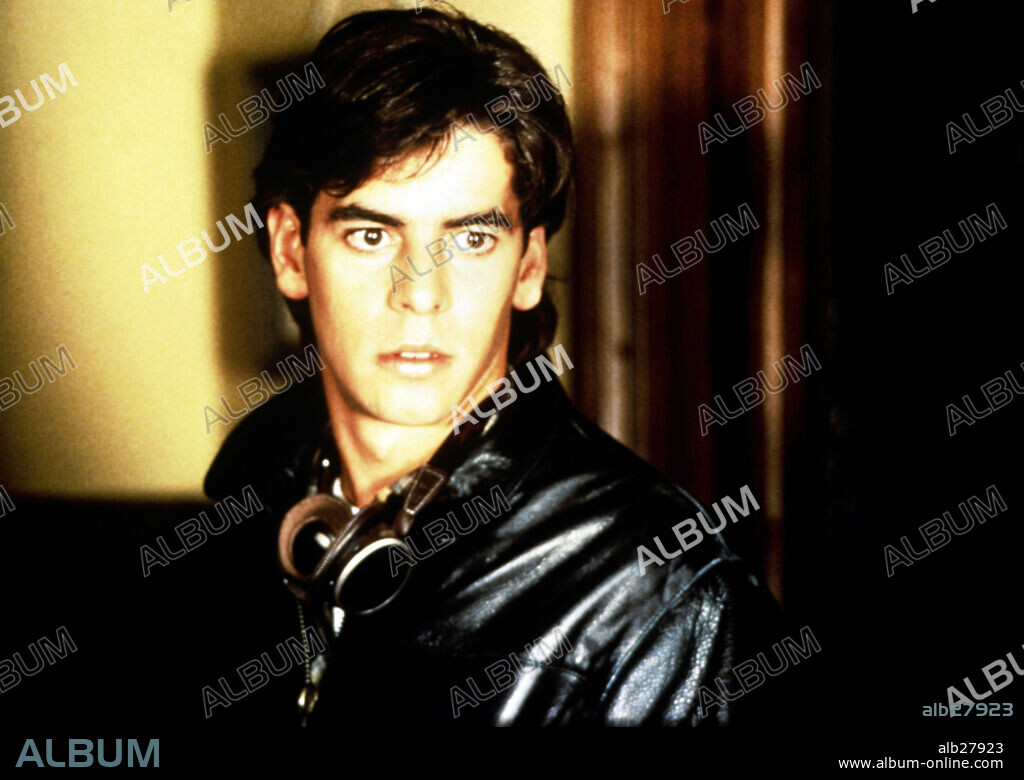 EDUARDO NORIEGA in CUESTION DE SUERTE, 1996, directed by RAFAEL MONLEON.