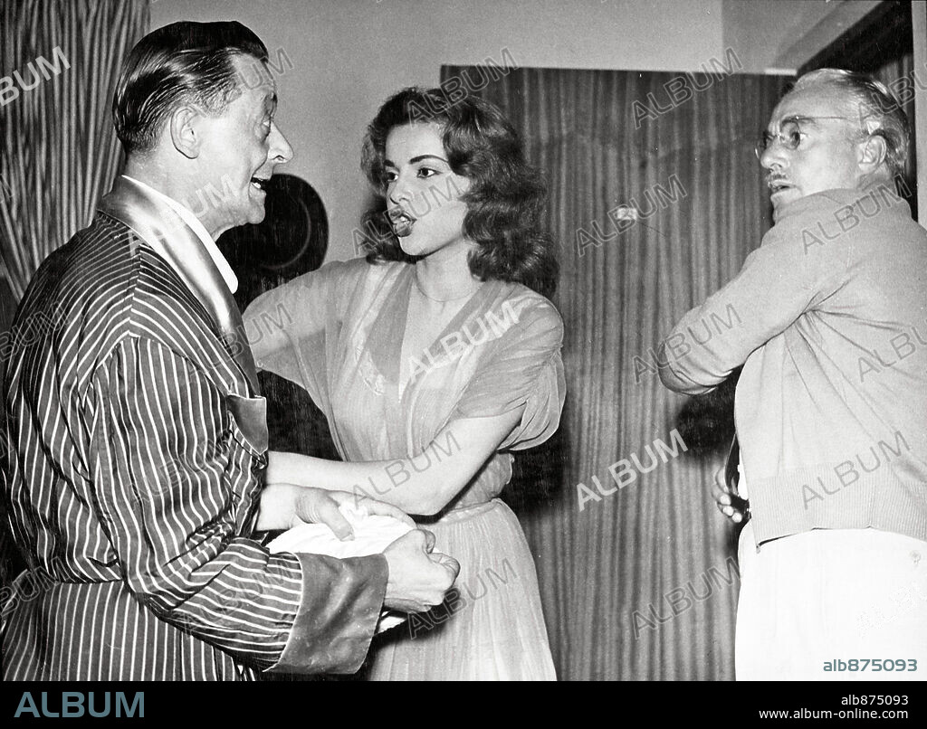 ABBE LANE y VITTORIO DE SICA en EL AMOR LLEGA EN VERANO, 1956 (TEMPO DI VILLEGGIATURA), dirigida por ANTONIO RACCIOPI. Copyright STELLA FILMS.