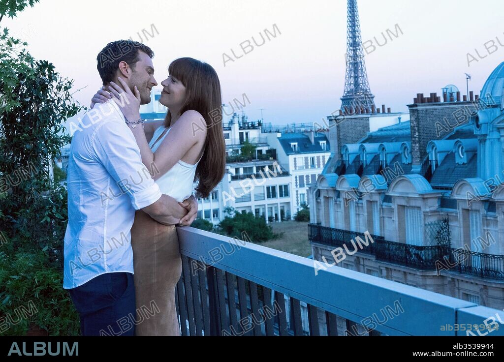 DAKOTA JOHNSON y JAMIE DORNAN en CINCUENTA SOMBRAS LIBERADAS, 2018 (FIFTY SHADES FREED), dirigida por JAMES FOLEY. Copyright UNIVERSAL PICTURES.