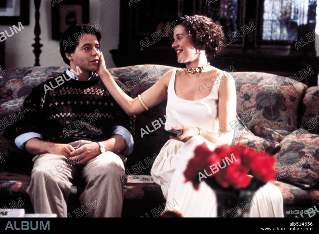 MATTHEW BRODERICK y PENELOPE ANN MILLER en EL NOVATO, 1990 (THE FRESHMAN), dirigida por ANDREW BERGMAN. Copyright TRISTAR PICTURES.