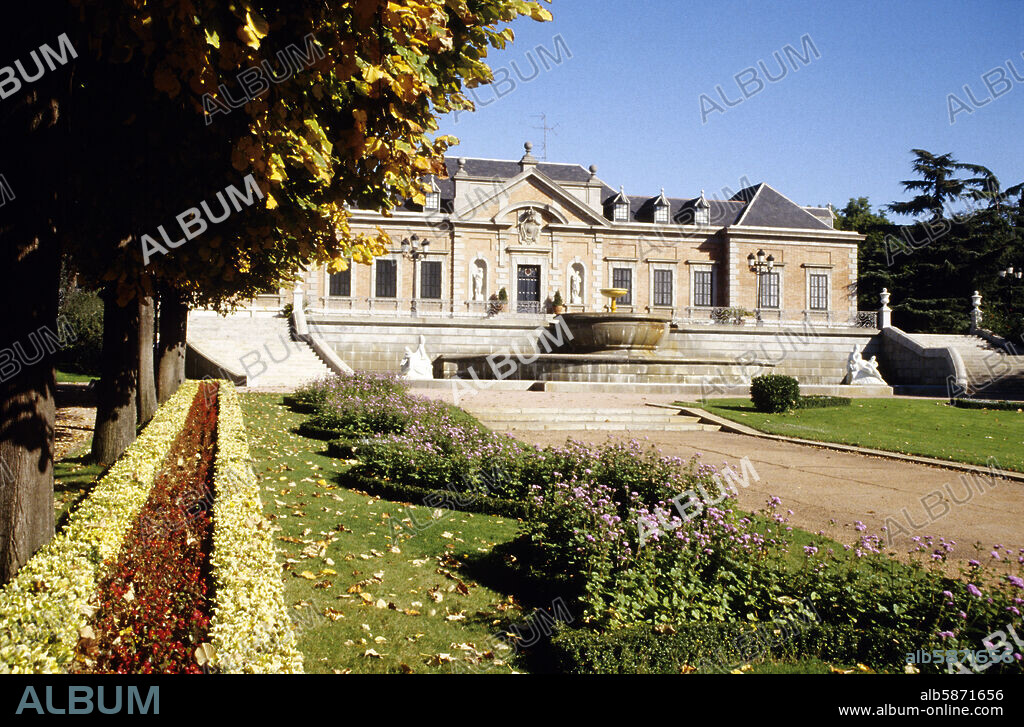 Palacio Albéniz y Jardines Maragall en el cerro de Montjuïc.