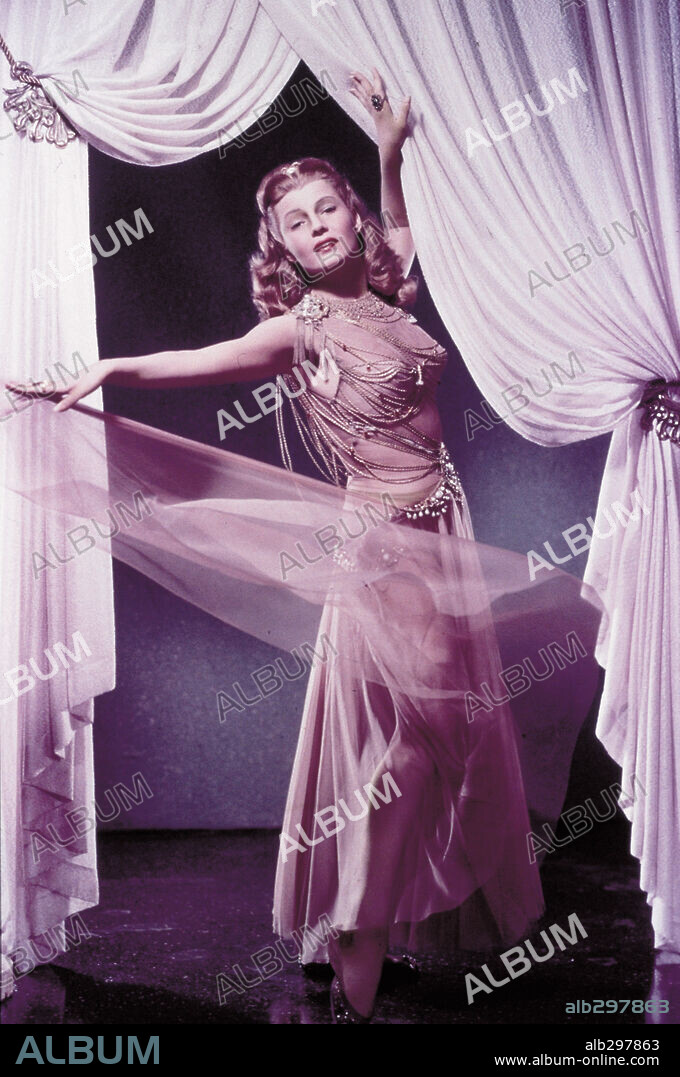 RITA HAYWORTH en SALOME, 1953, dirigida por WILHELM DIETERLE. Copyright COLUMBIA PICTURES.