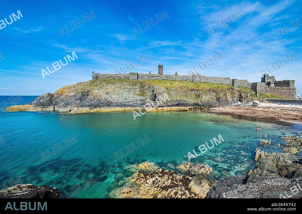 Peel castle, Peel, Isle of Man, crown dependency of the United Kingdom, Europe.
