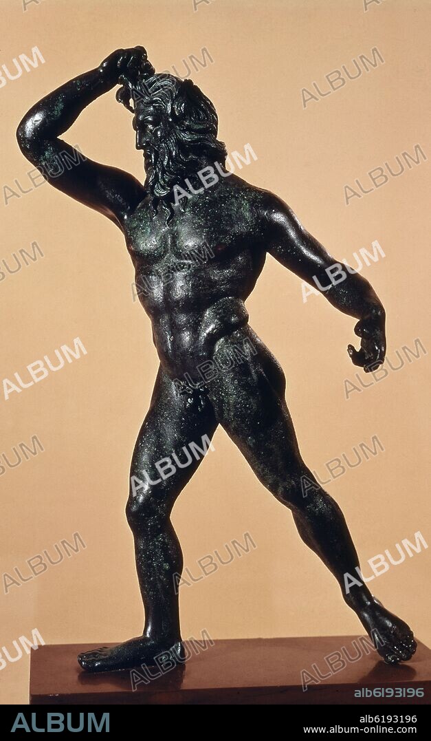 ESTATUILLA DE BRONCE DE UN GIGANTE PROCEDENTE DE ASIA MENOR O POSEIDON - TERCER CUARTO DEL SIGLO II AC.