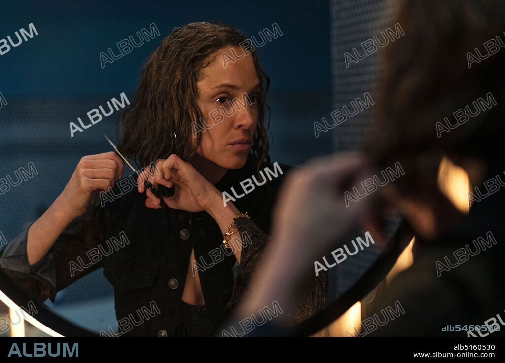 MARGARITA LEVIEVA in IN FROM THE COLD, 2022, unter der Regie von AMI CANAAN MANN, DANIEL CALPARSORO und PACO CABEZAS. Copyright Silver Lining Entertainment.